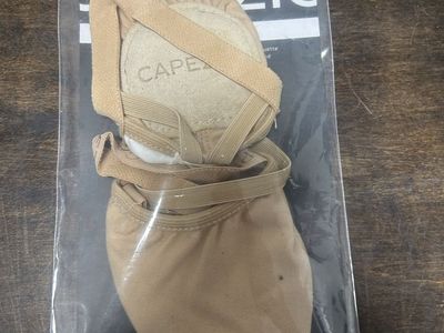 Dance turn shoes size large - new