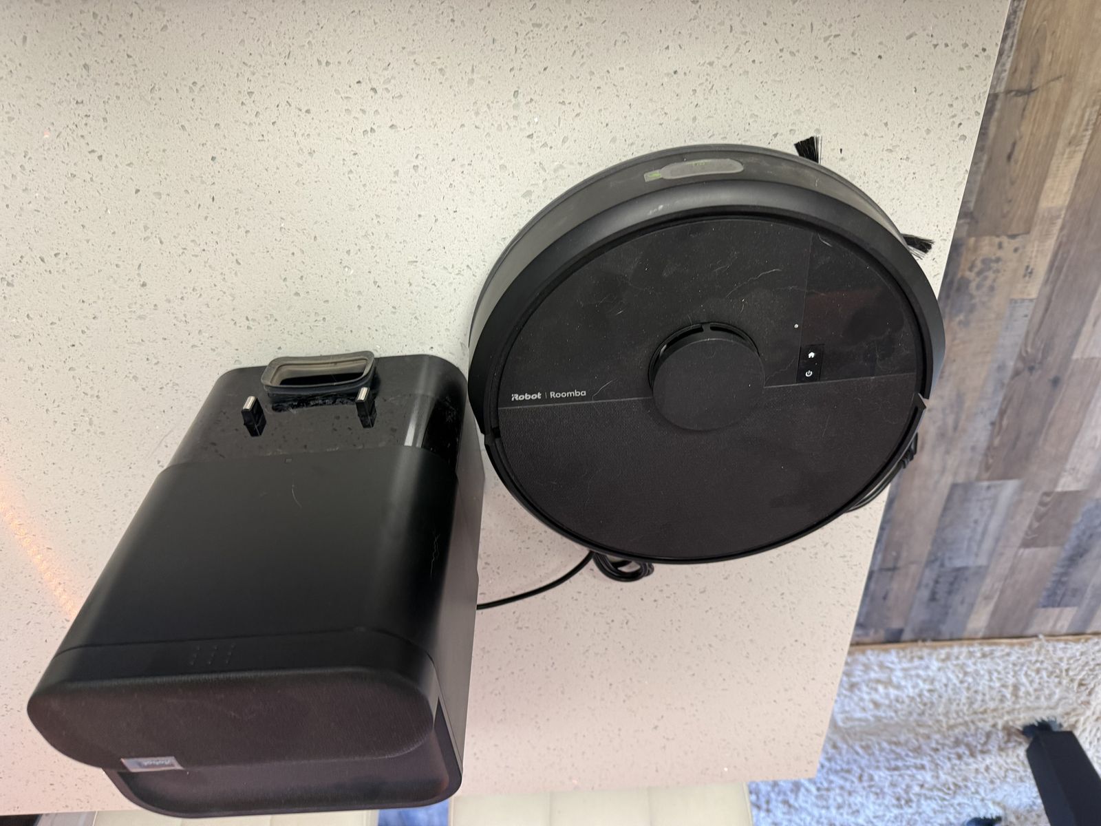 I Robot Roomba vacuum/mop