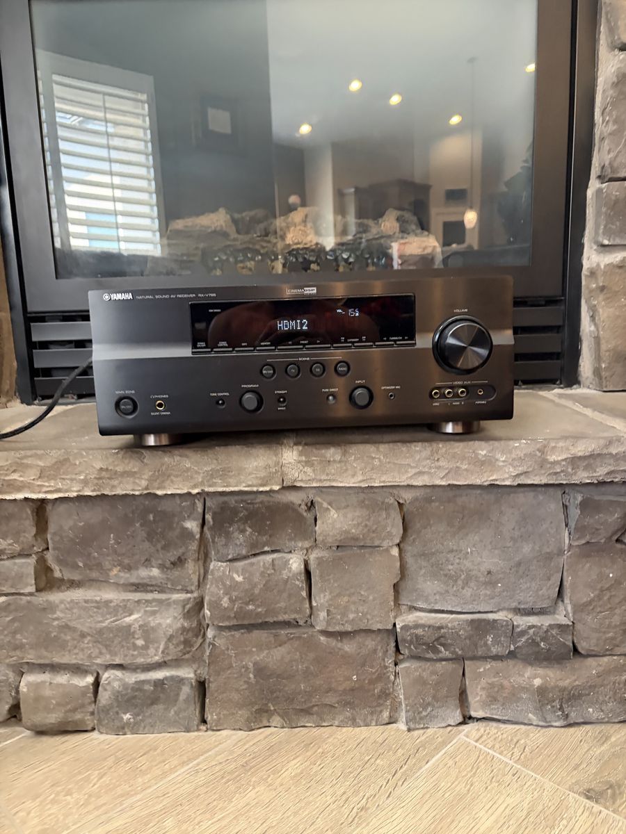 Yamaha RX-V765 7.1 Channel Natural Sound AV Receiver Cinema DSP HD Audio & Video