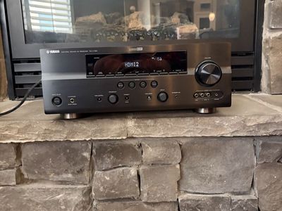 Yamaha RX-V765 7.1 Channel Natural Sound AV Receiver Cinema DSP HD Audio & Video