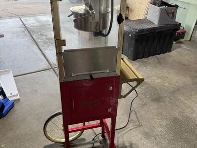 Retro Popcorn Machine