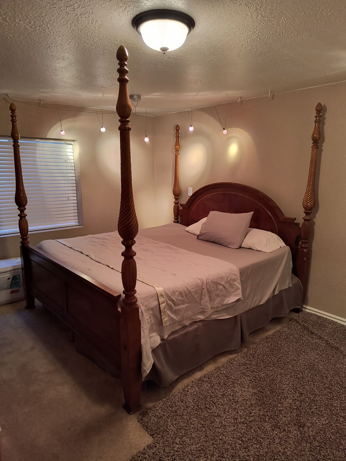 Vintage Cherry Wood King Bedroom Set