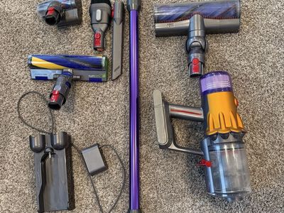 Dyson V12 Stick Vacuum - Great Condition