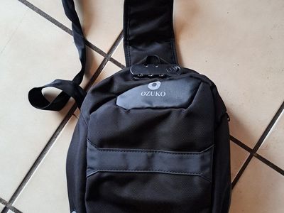 Nice black Ozuko cross body bag