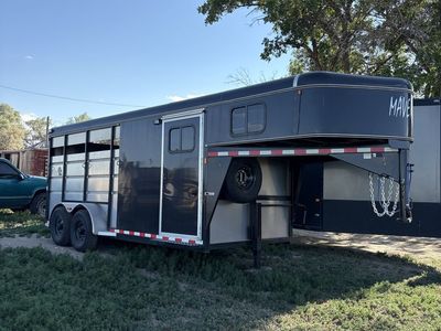 2026 Maverick 3H Gooseneck