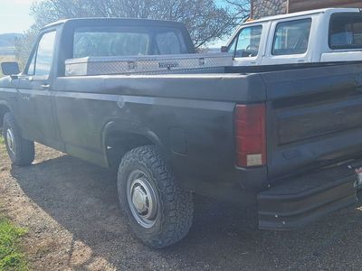 1981 FORD F250 XLT