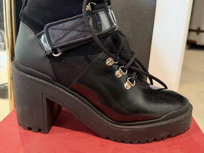 Authentic Valantino Garavani Boots