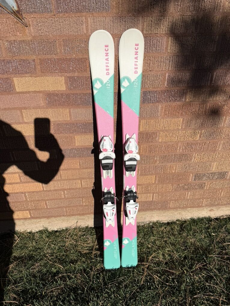 Defiance Flash 120 Kids Skis