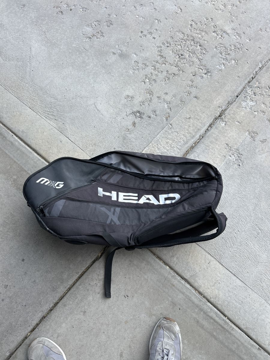 Head MXG tennis bag w/broken zipper