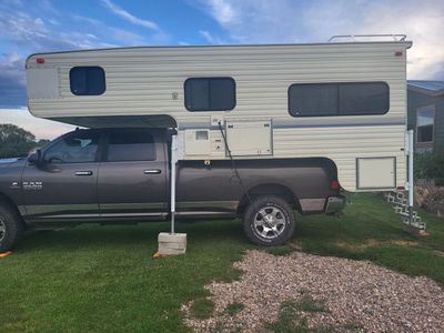 1995 S&S truck camper