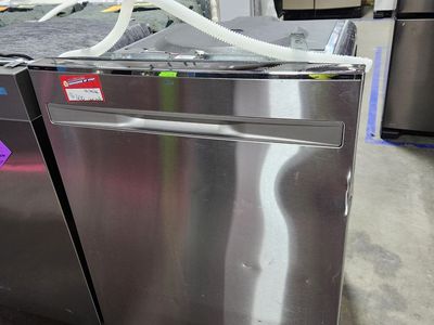 GREAT GE STAINLESS STEEL DISHWASHER! W-WARRANTY