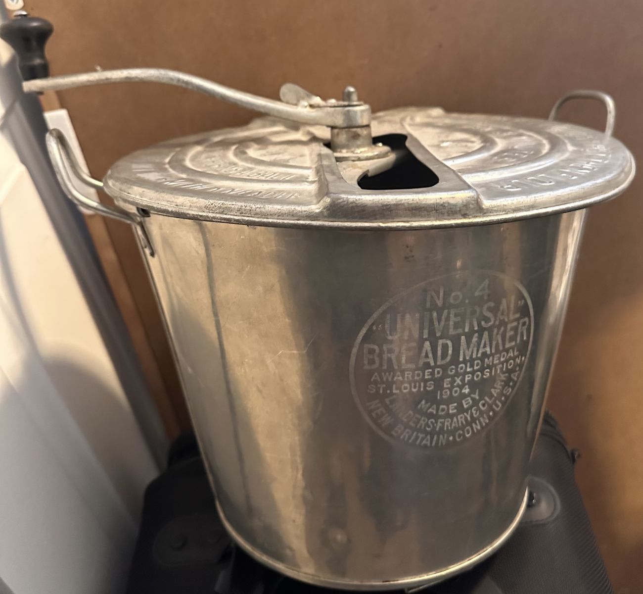 RARE ANTIQUE No. 4 Universal Landers, Frary & Clark Bread Maker!!