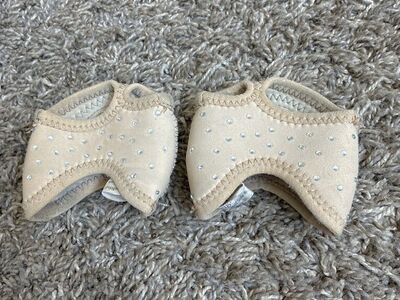 Danshuz Girls Large Metatarsal Pads For Dance