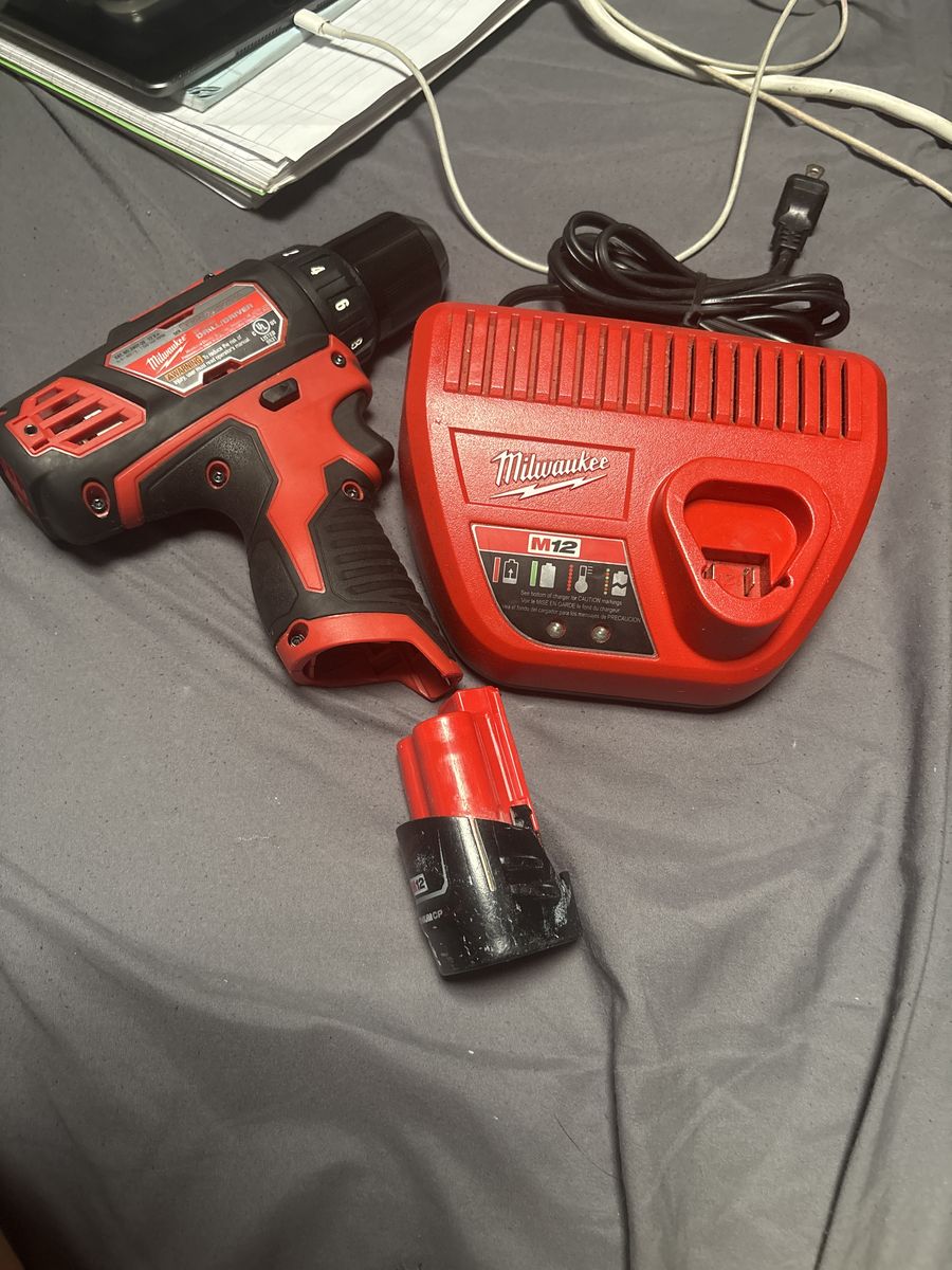 milwaukee m12 set