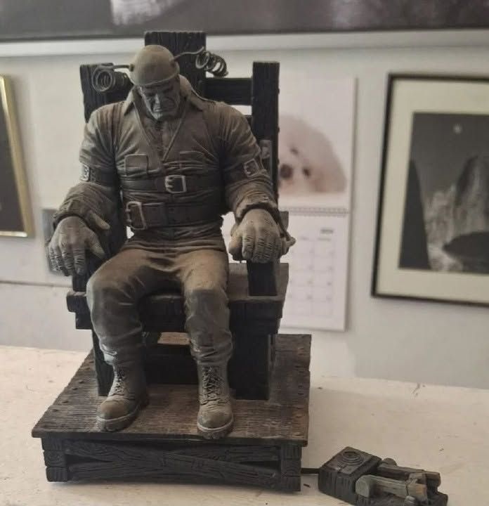 Electric Chair Horror Resin Figurine Novelty Talking Hand Figurine toys 801 502 3235 TEXT ONLY no calls no voicemail answered