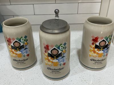 Oktoberfest Munchen 2024 Ceramic Beer Steins with Metal Lid (Set of 3). Collectibles