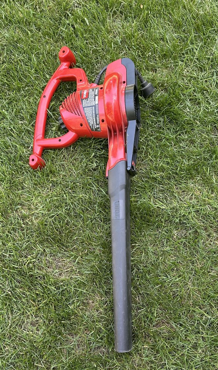 GENTLY USED 12 AMPS Toro Ultra Electric Leaf Blower/Vacuum (51609)