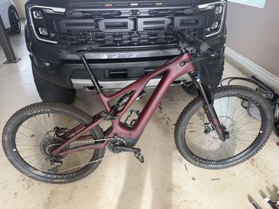 2023 Turbo Levo Expert S4 eMTB