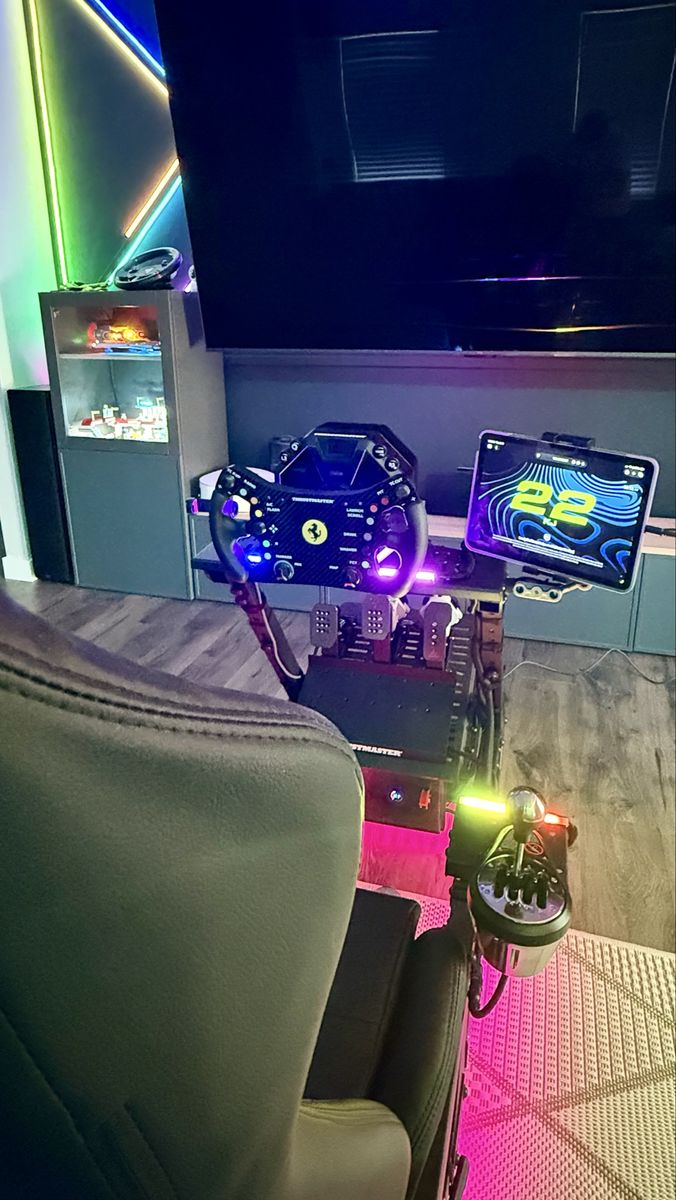 Thrustmaster T598 / 488 / Evo 32R/ turismo/ f125