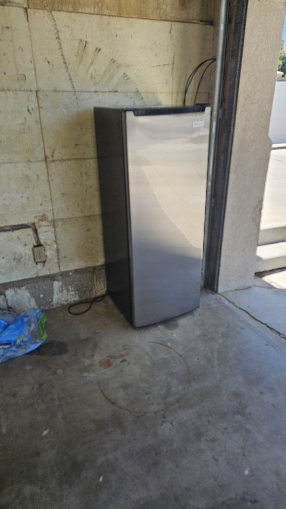 Frigidaire small freezer