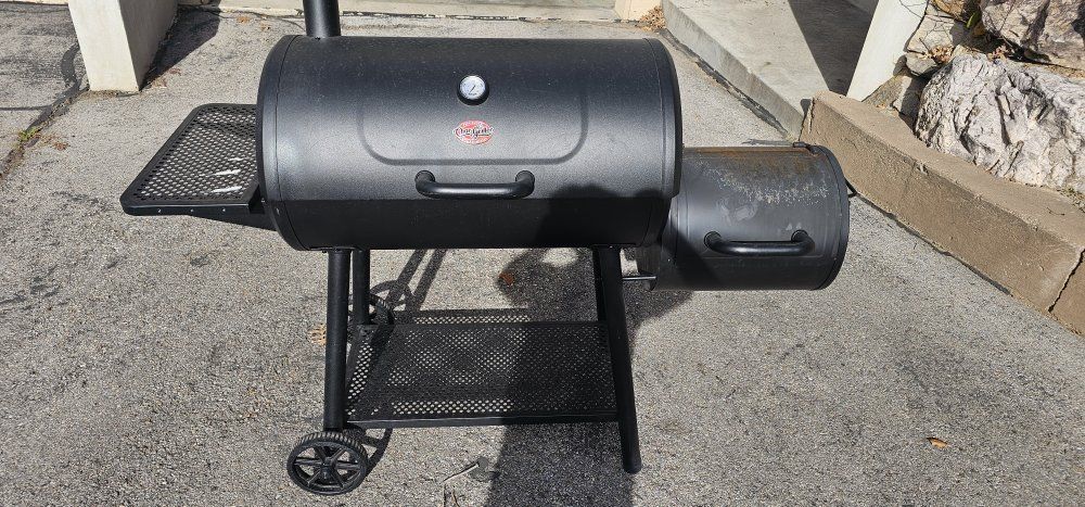 Char-Broil Smoker!