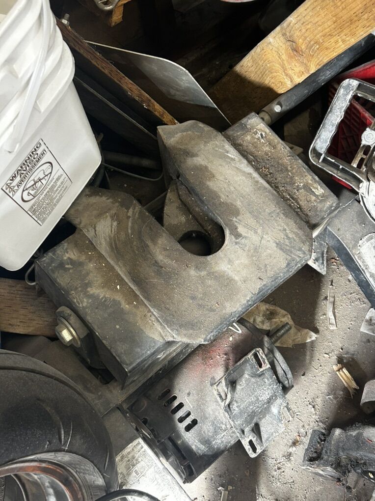 5th Wheel Hitch And Rails