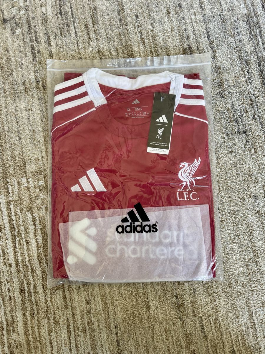 Adidas Liverpool FC 2025/2026 Home Jersey Men's XL Red AEROREADY Soccer Football Shirt New with Tags
