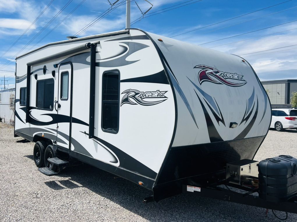 2018 Rage'n 22EX toy hauler travel trailer