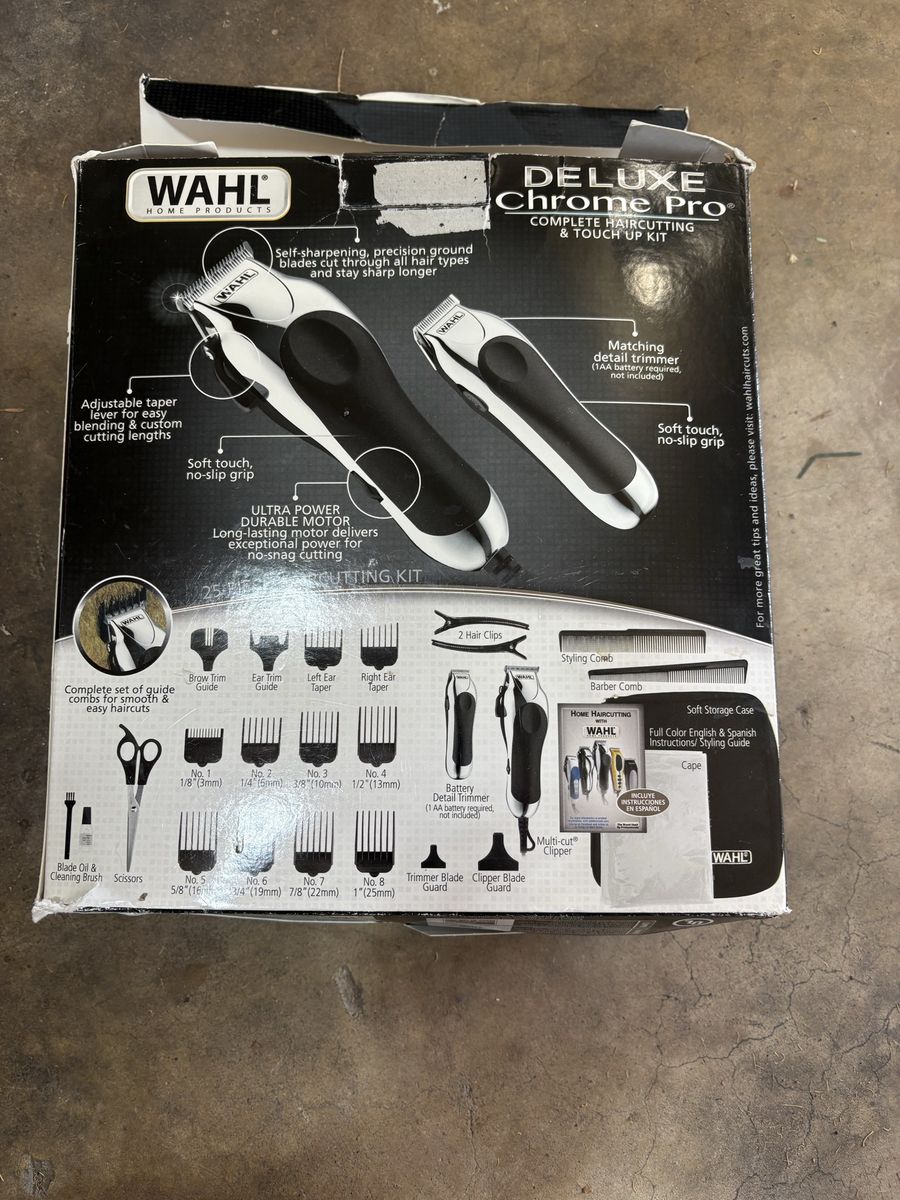 Wahl Deluxe Chrome Pro Haircutting & Touch-Up Kit - 25-Piece Set, Self-Sharpening Blades