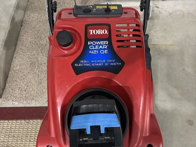 Toro Power Clear 421 QE Snow Blower - 163cc 4-Cycle OHV Electric start. 21 Inch width.