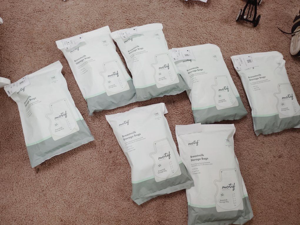 breast milk bags 
