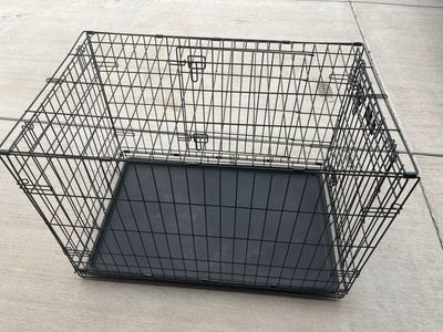 Black Wire Metal Pet Crate Dog Kennel with Removable Plastic Tray