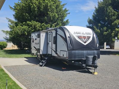 2018 Mallard IDM28 Travel Trailer
