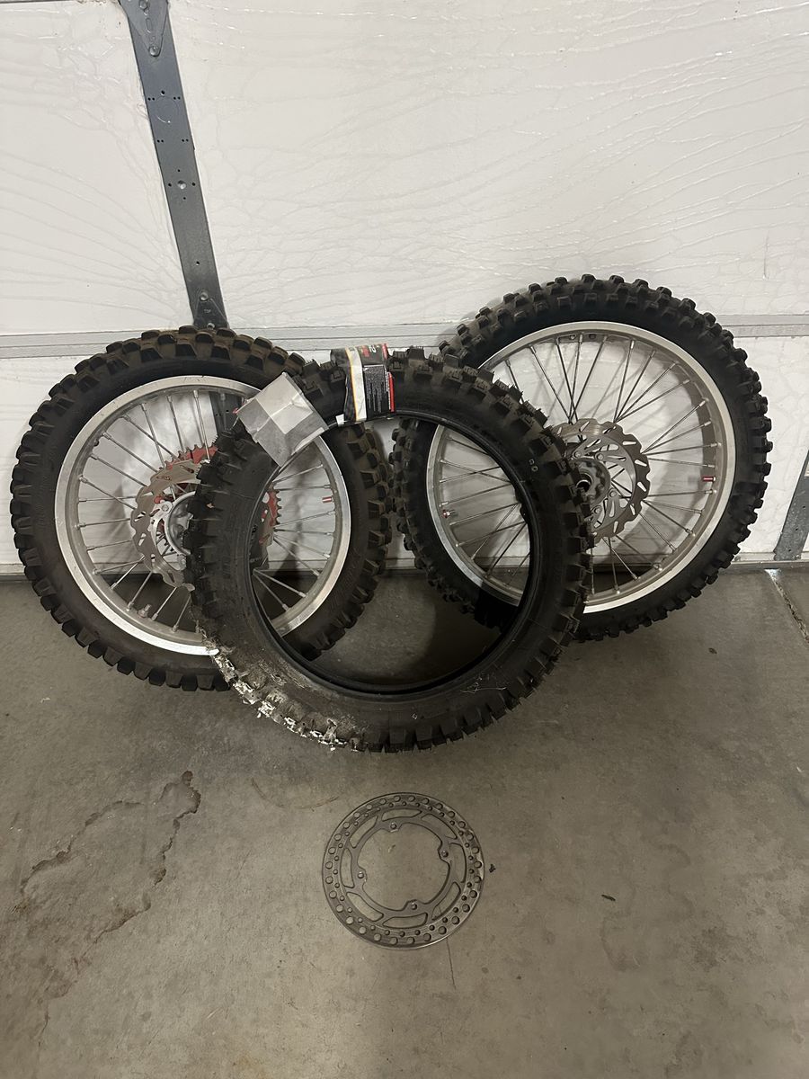 Honda CR250r parts