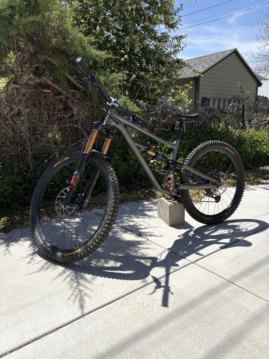 Specialized Status 160 (Upgraded) Mountain Bike