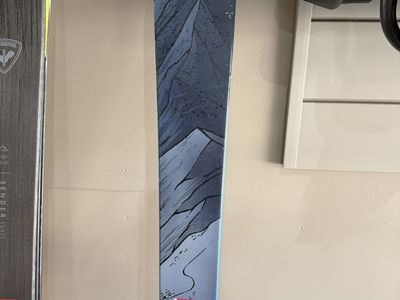 Rossignol Sender Black Ops 98 Skiis