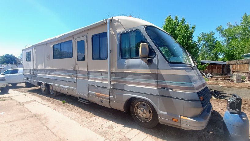1989 Pace Arrow model J motorhome for best offer title in hand.