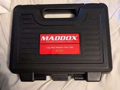 Master lug nut key set
