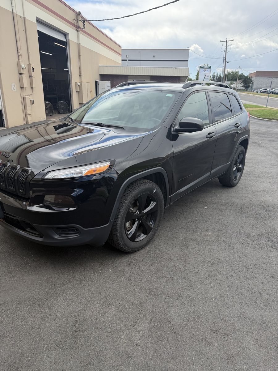 2017 Jeep Cherokee Altitude