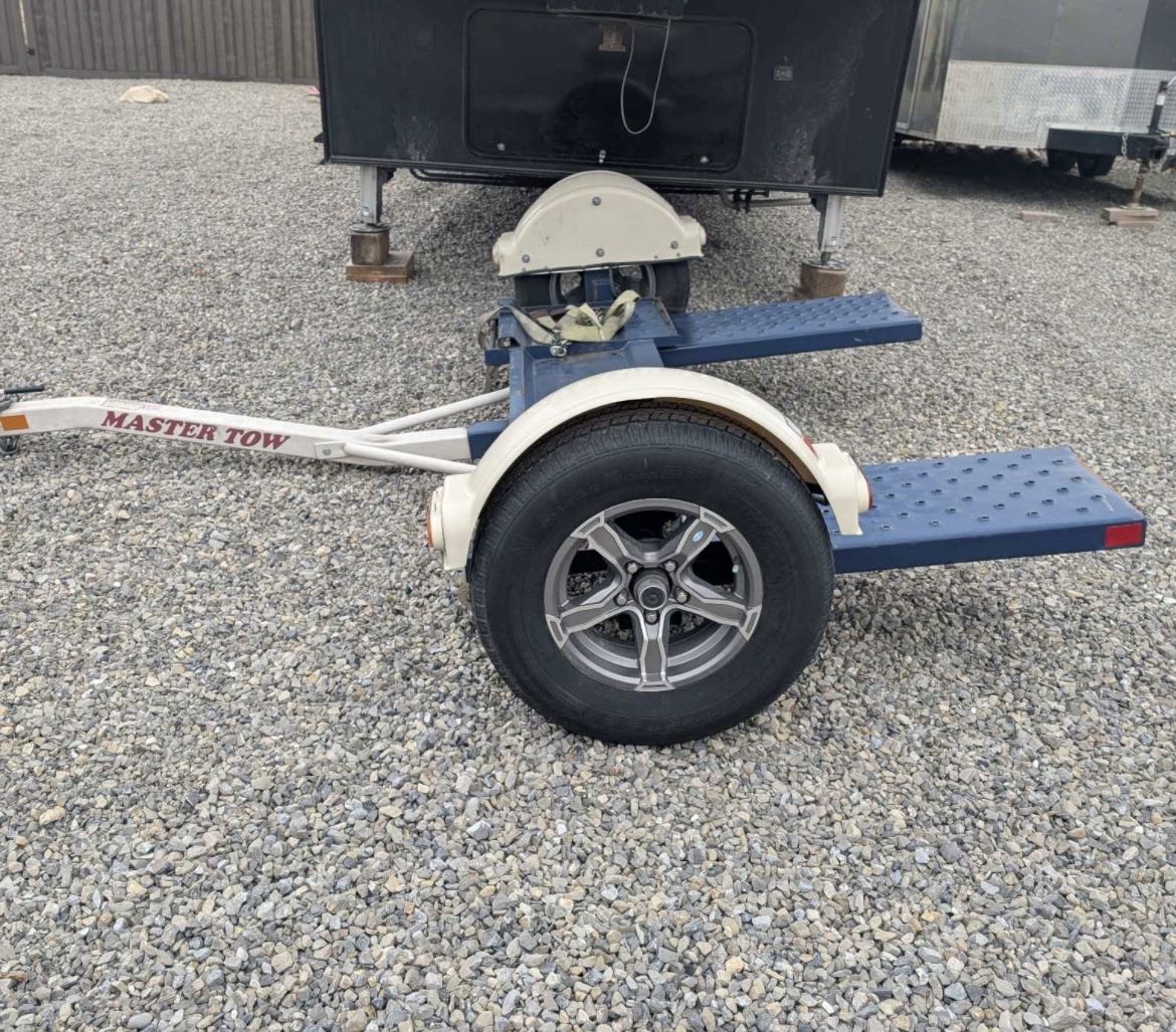 Tow Dolly