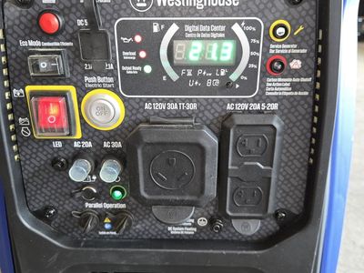 Westinghouse iGen4000 Inverter Generator with Remote Start and Digital Data Center