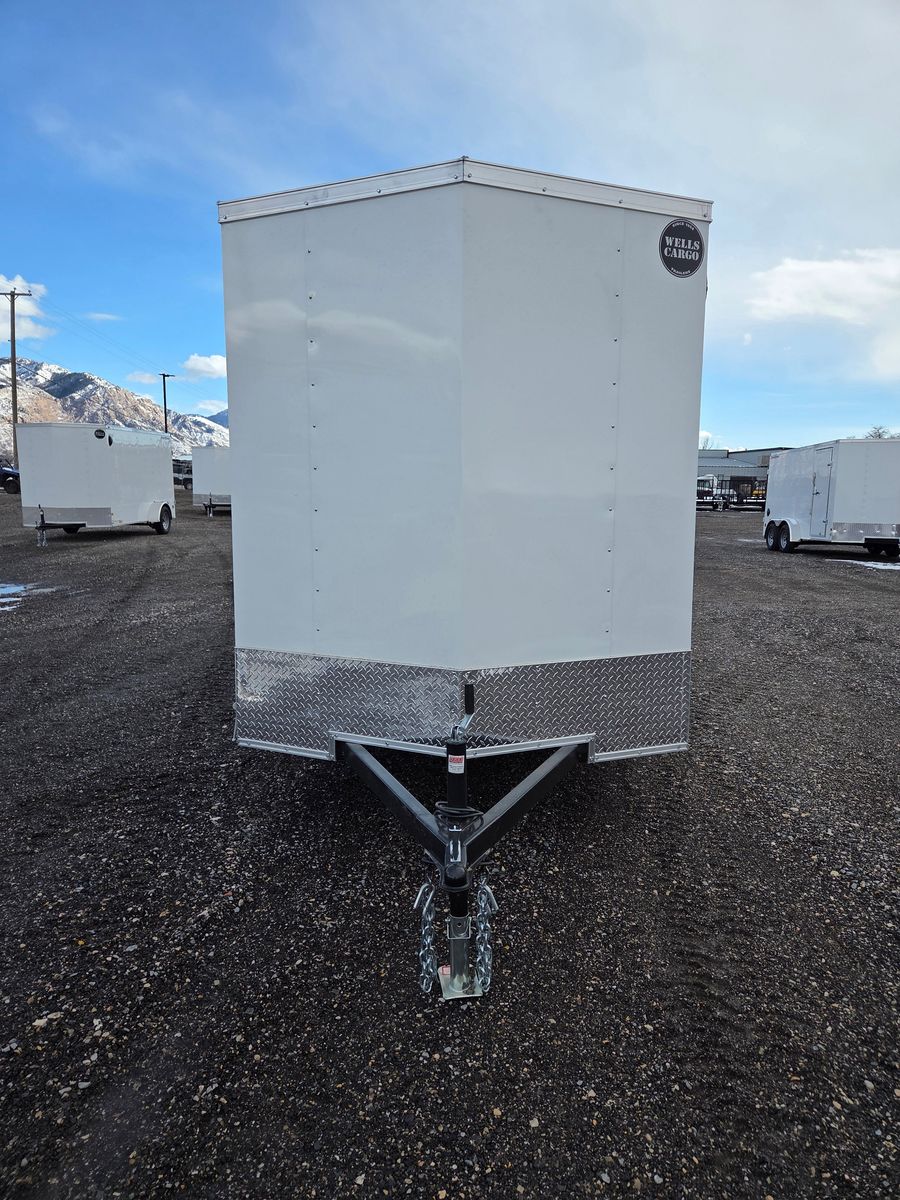 Main image 6