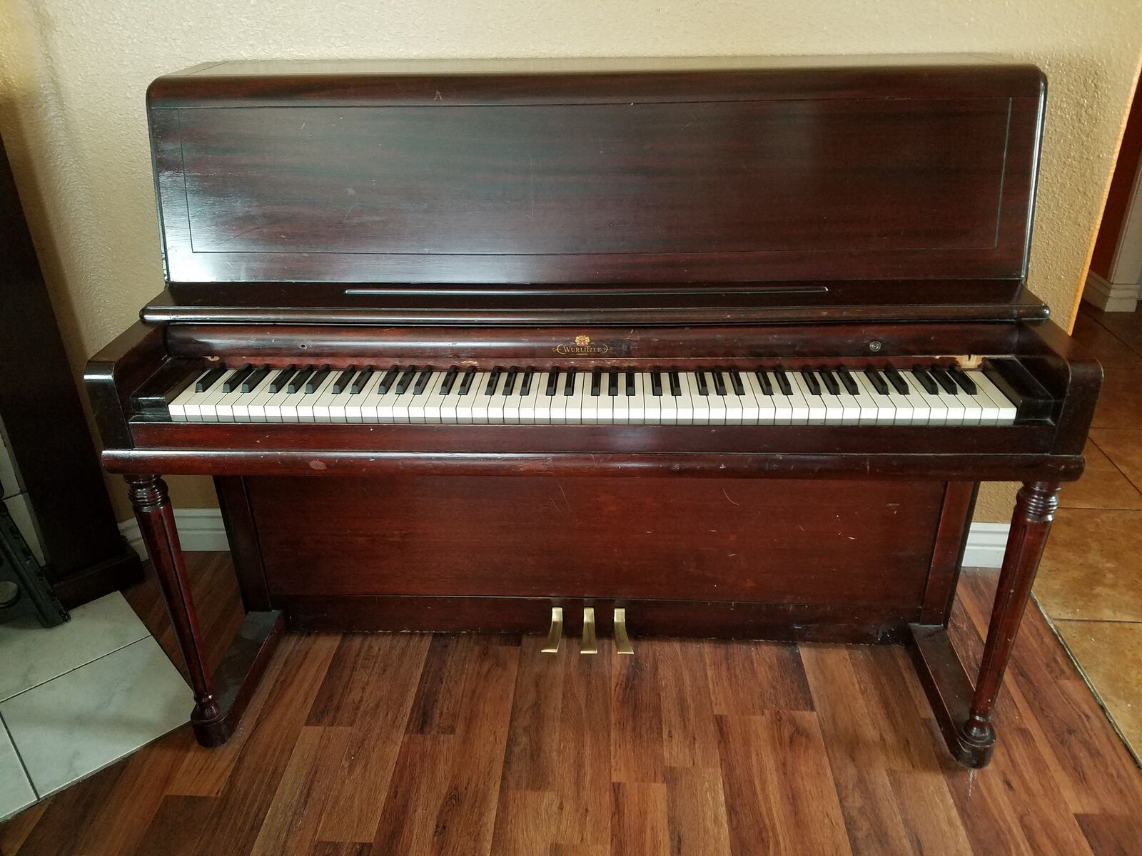 Wurlitzer Piano
