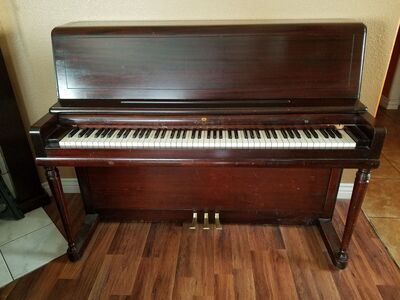 Wurlitzer Piano
