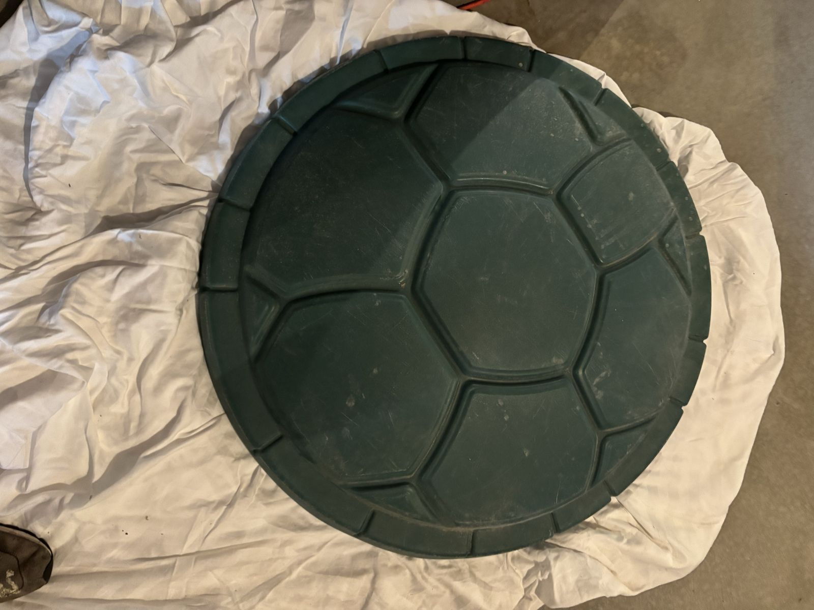Large Green plastic turtle container with lid