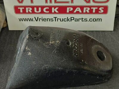 Peterbilt 389 Bracket