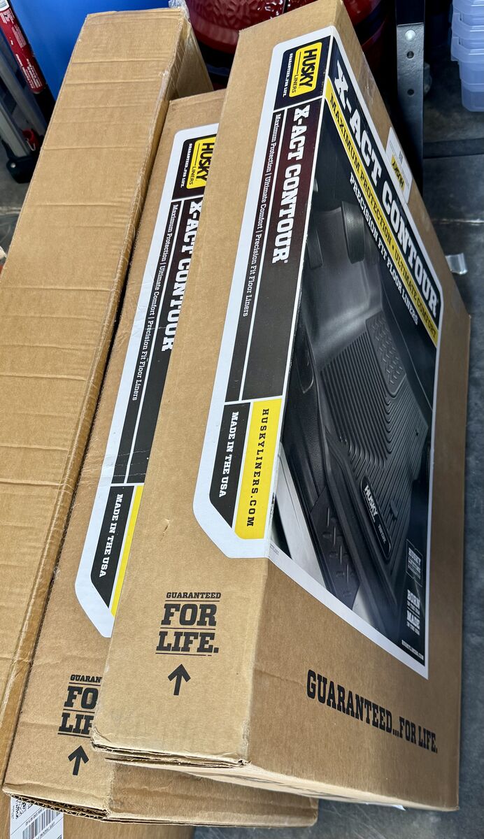 NIB - Husky Exact Contour Floor Liners Expedition