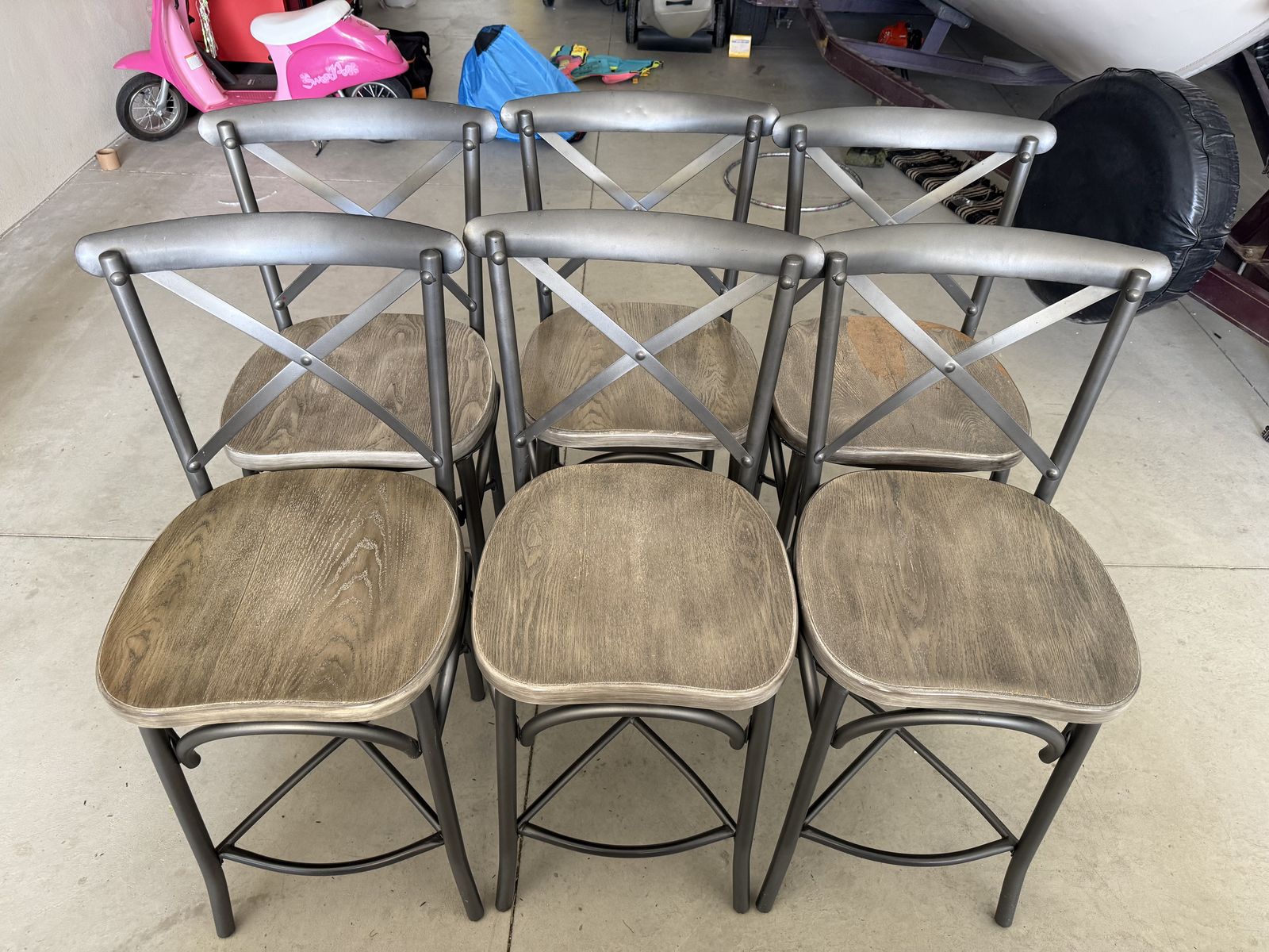 Set of 6 Farmhouse Style Counter Stools