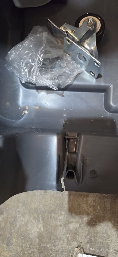 Main image 6