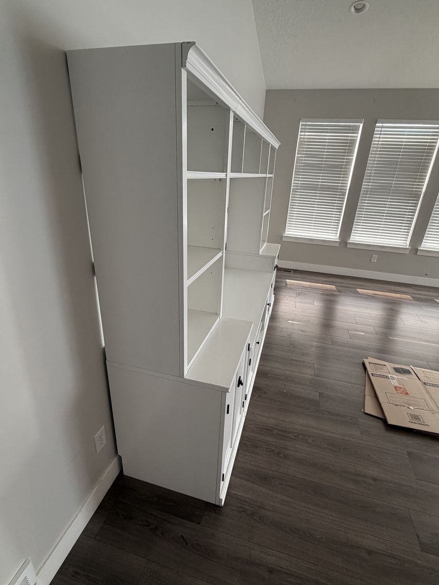 Main image 3